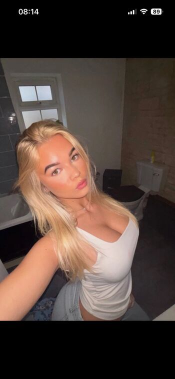 Full leaked Vinted private photo