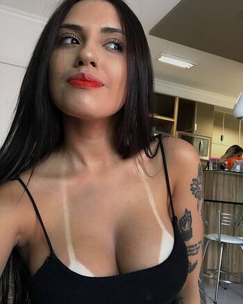 Full leaked Vitoria marcilio private photo