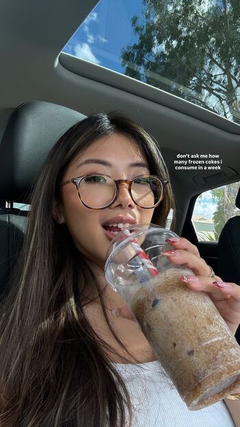 Full leaked Vivian marie wong page private photo