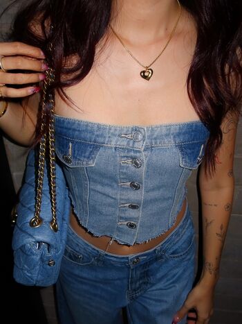 Full leaked Vivian marie wong private photo