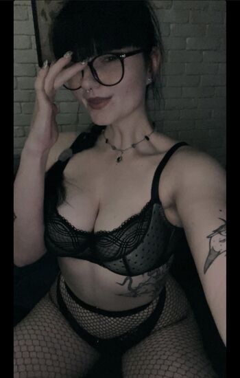 vivickivvv