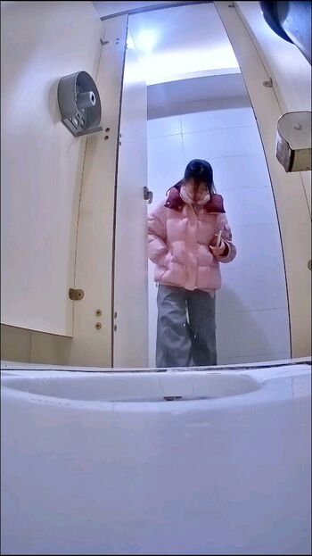 Voyeur Asian Pissing Toilet &Amp; Upskirts Only