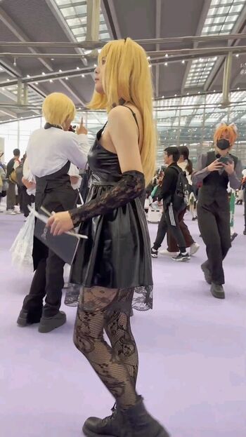 Full leaked Voyeur asian pissing toilet amp upskirts only page private photo