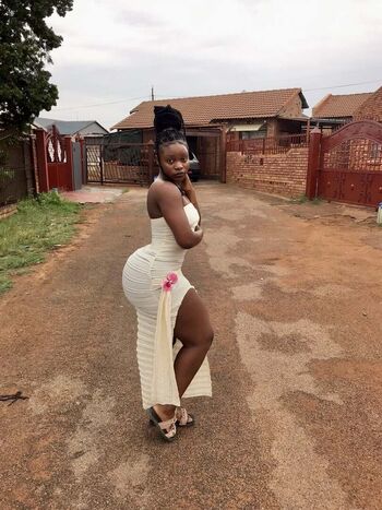 Vunene Taiwo Mabunda