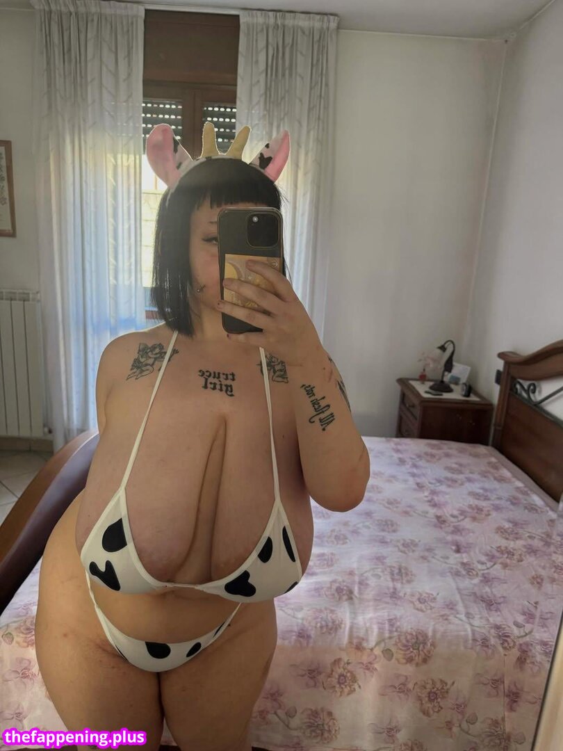 Mxmmytina / VVALENTINABONETALLI Naakte OnlyFans Foto #119