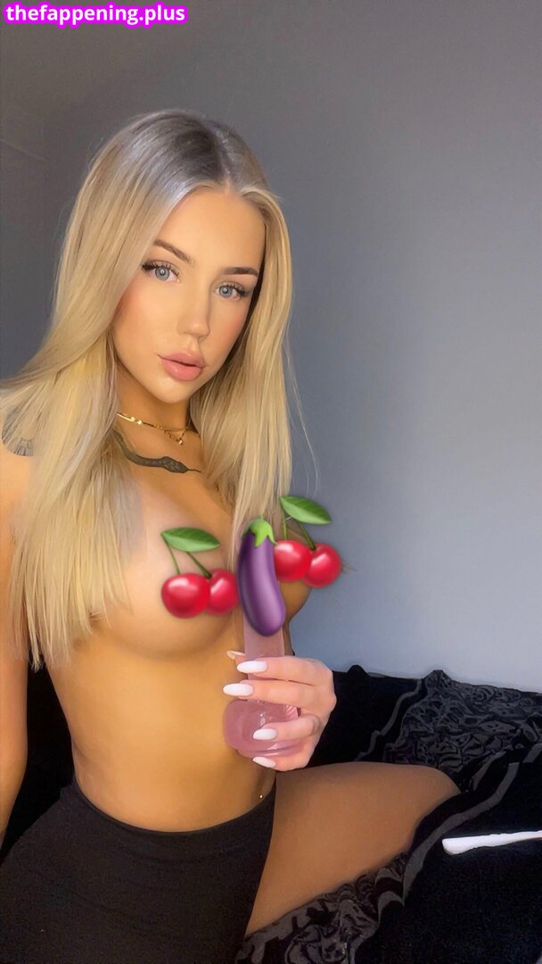 Vvikaraa / vikaraa_by_km 누드 OnlyFans 사진 #34