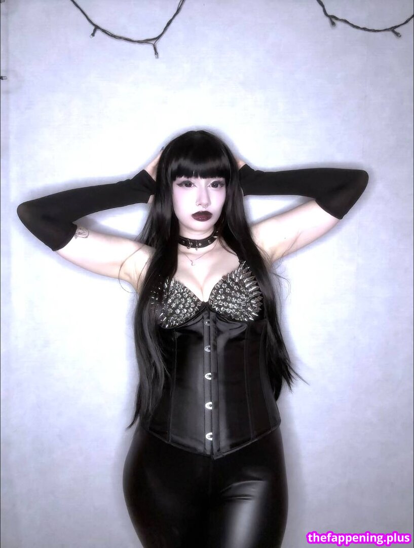 Parlament_vodka / Vvodochka / voddochka / voddochkaa Foto OnlyFans Nua #22