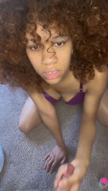 Full leaked Vxmpisariel private photo