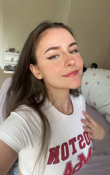 Full leaked Wabiiisabii private photo