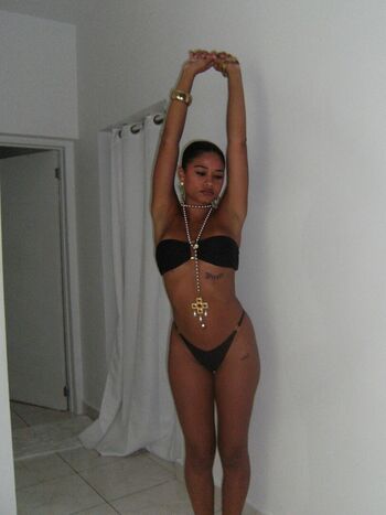 Full leaked Wahyne private photo
