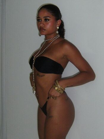 Full leaked Wahyne private photo