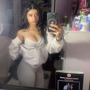 Full leaked Wajeeha khan private photo