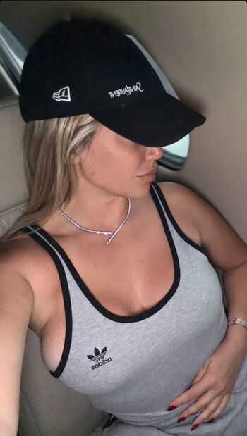 Full leaked Wanda nara private photo
