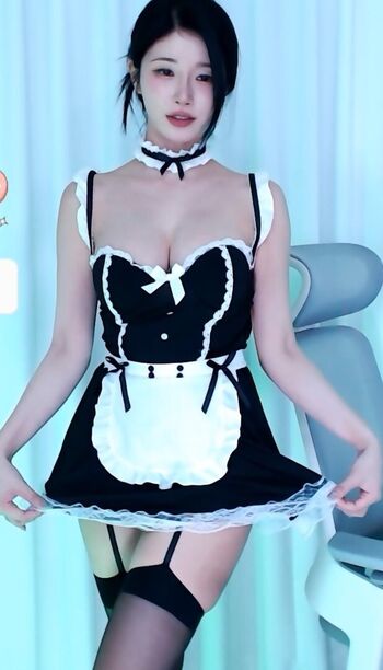 Full leaked Wannabe page private onlyfans photo