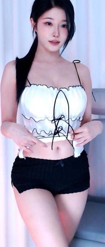 Full leaked Wannabe page private onlyfans photo