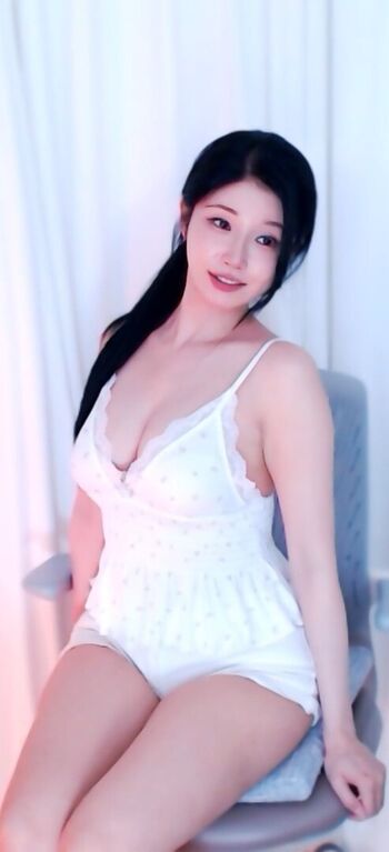 Full leaked Wannabe page private photo