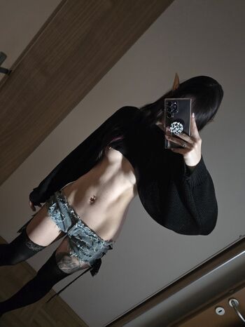 Full leaked Weeniestwee page private photo