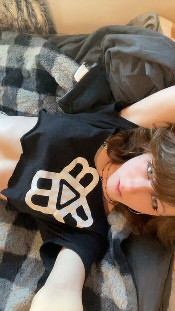 Full leaked Weirdrandomguy private photo