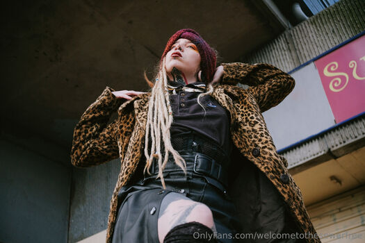 welcometothesewerfree