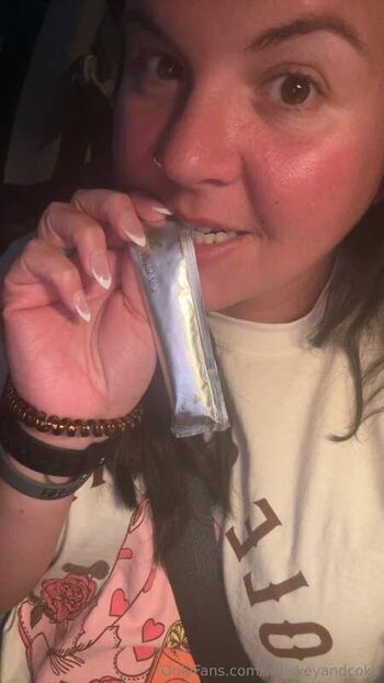 Full leaked Whiskeyandcoke private photo