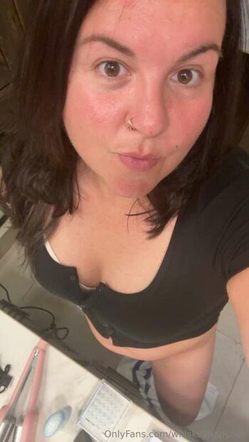 Full leaked Whiskeyandcoke private photo