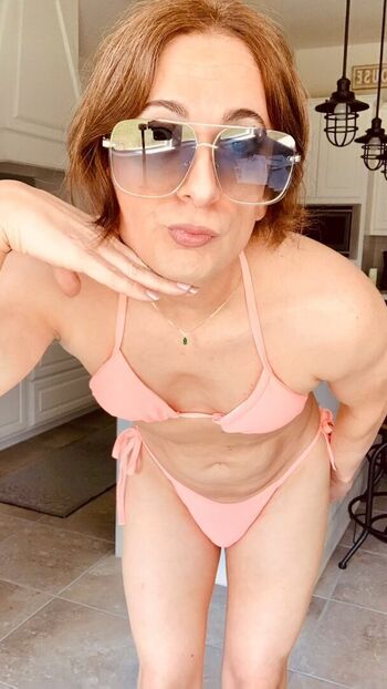 Full leaked Whitney cate w private photo