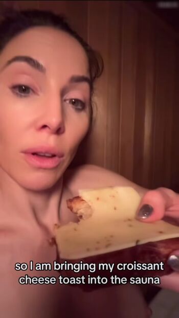 Full leaked Whitney cummings page private photo
