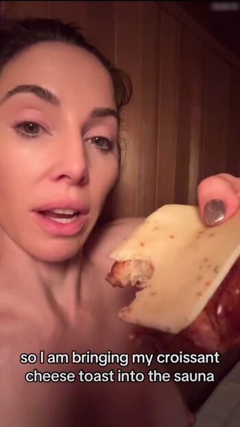 Full leaked Whitney cummings page private photo