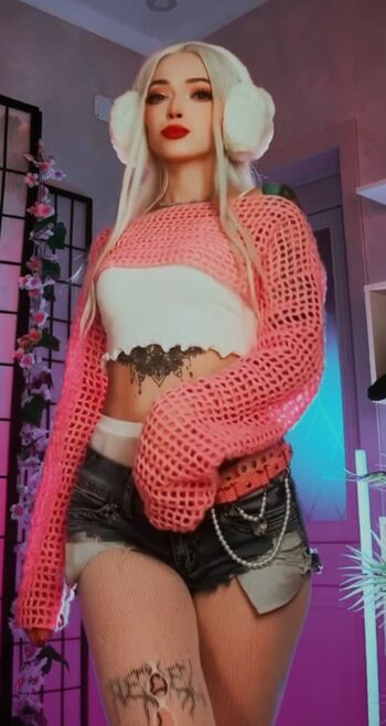 Leaked Theodora day / private photo viral onlyfans