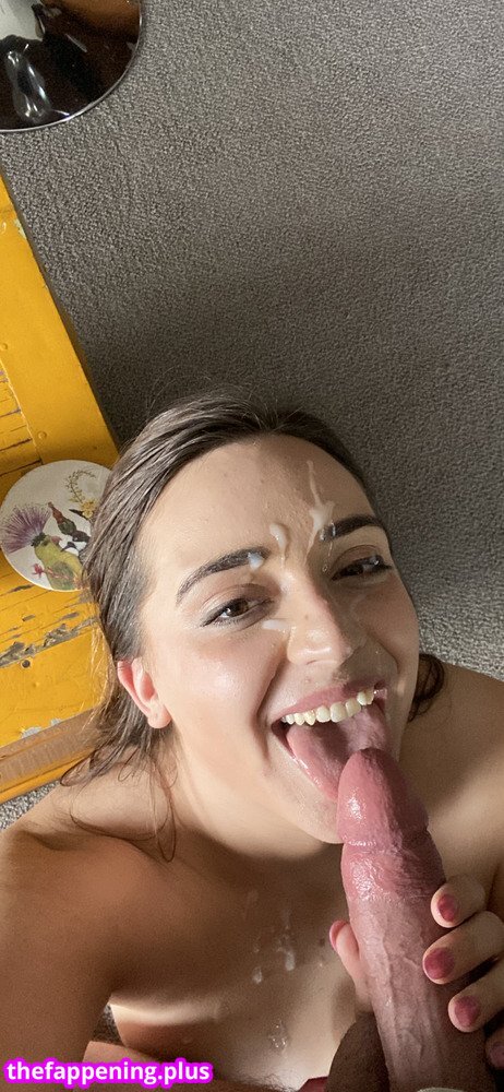 Leaked Avarose fit / private photo viral onlyfans