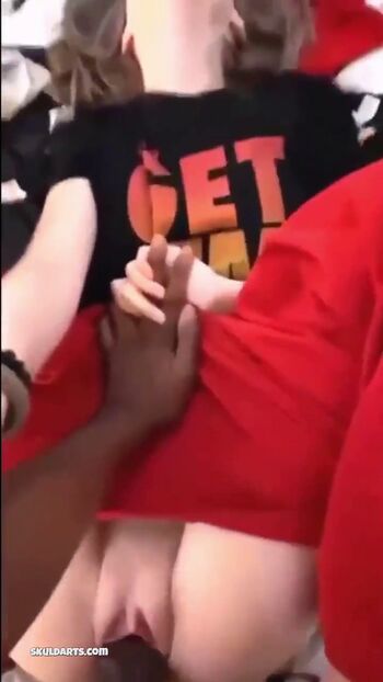 Leaked Fancy kitty / private photo viral onlyfans