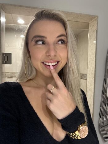 Leaked Sabrisse/ private photo viral onlyfans