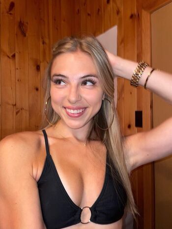 Leaked Lili charmelle/ private photo viral onlyfans