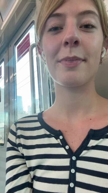 Leaked Octavia may / private photo viral onlyfans