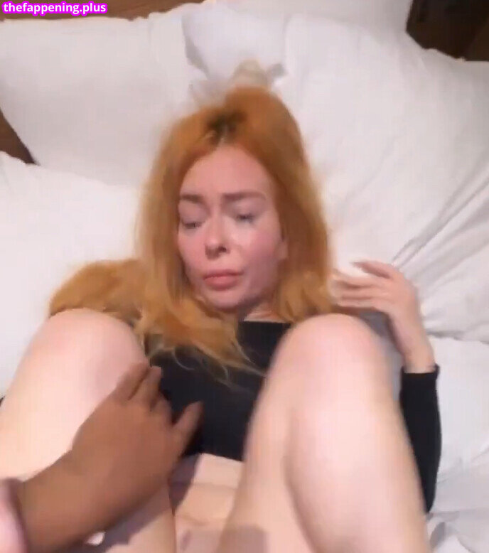 Leaked Lari ree/ private photo viral onlyfans