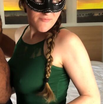 Leaked Carmen electra / private photo viral onlyfans