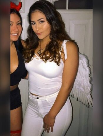 Leaked Booger babe / private photo viral onlyfans