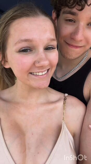 Leaked Liroshka/ private photo viral onlyfans