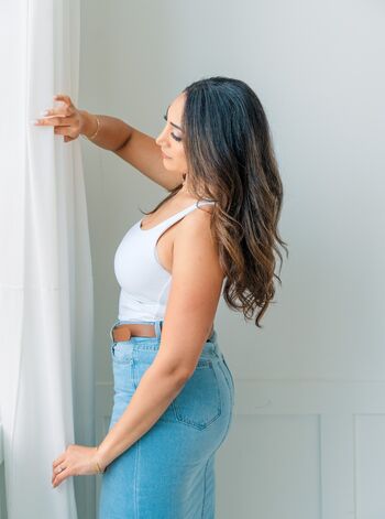 Leaked Aadrianarose/ private photo viral onlyfans