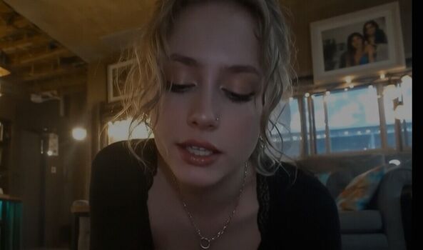 Leaked Tabatha cash/ private photo viral onlyfans