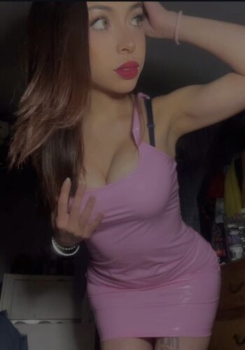 Leaked Aimee rox/ private photo viral onlyfans