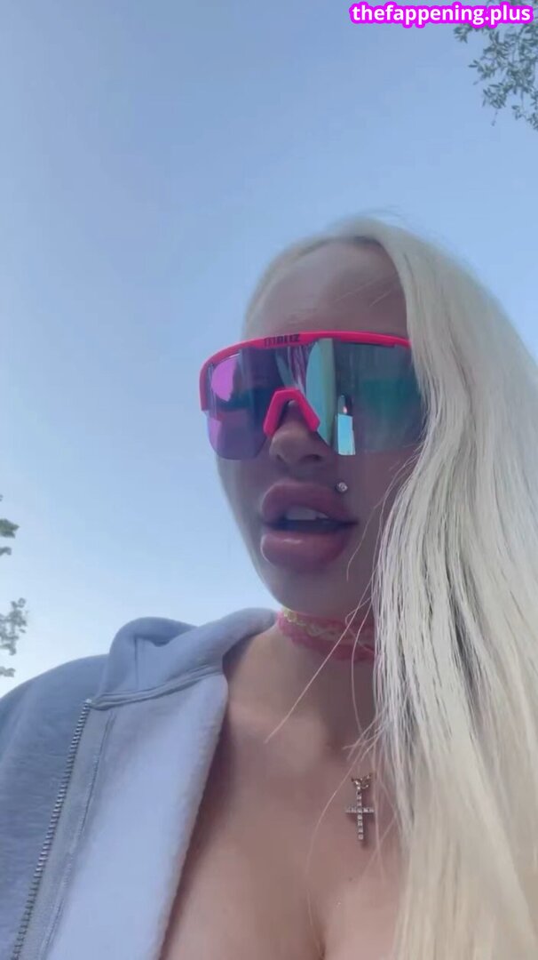 Leaked Hayley marie coppin/ private photo viral onlyfans