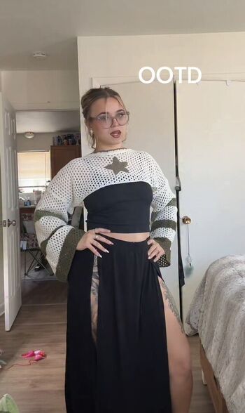 Leaked Sophie tyler/ private photo viral onlyfans