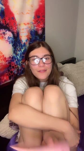 Leaked Emily feld / private photo viral onlyfans