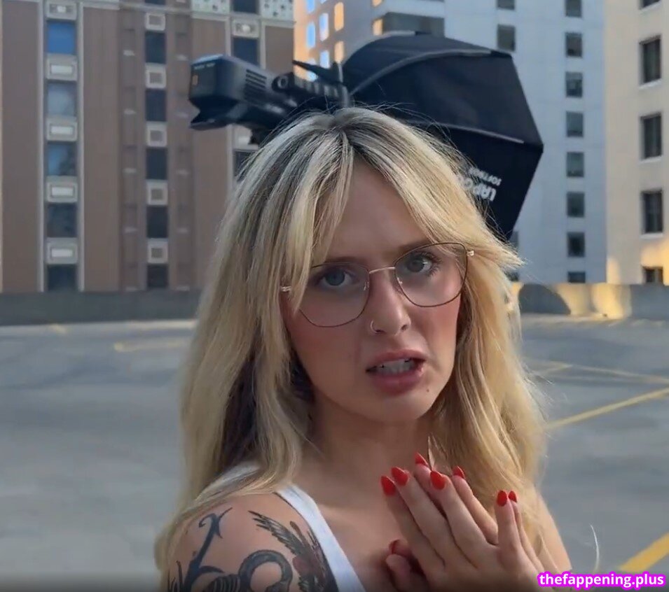 Leaked Nikkita lyons / private photo viral onlyfans