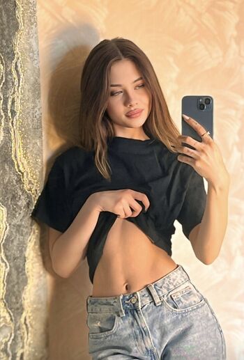 Leaked Debbie st pierre / private photo viral onlyfans