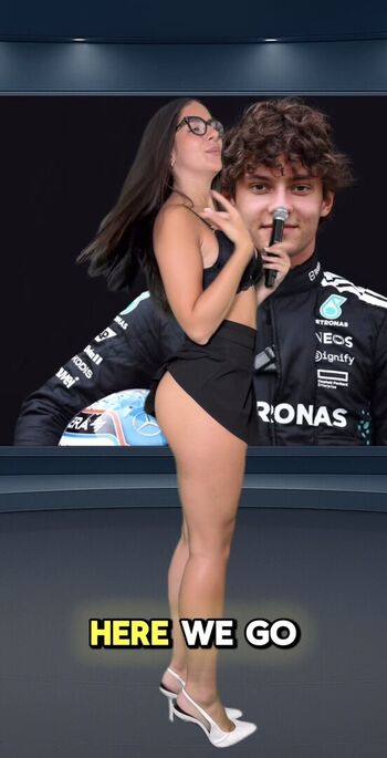 Leaked Bent over/ private photo viral onlyfans