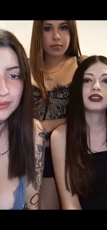 Leaked Vienna love/ private photo viral onlyfans