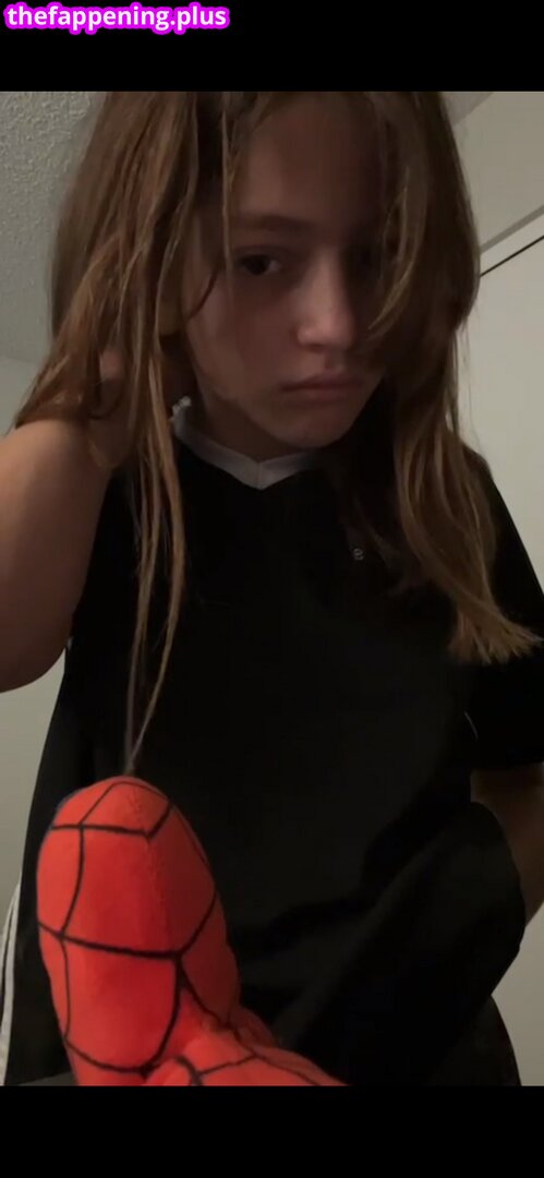 Leaked Cluelooo private photo viral onlyfans