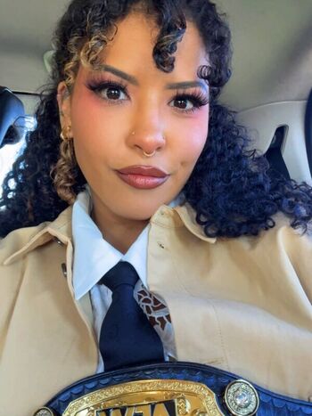 Willow Nightingale